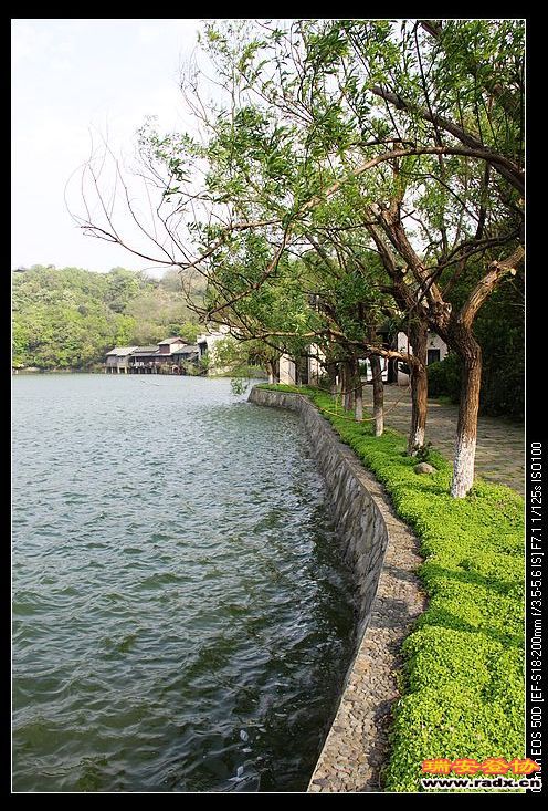 散花湖。