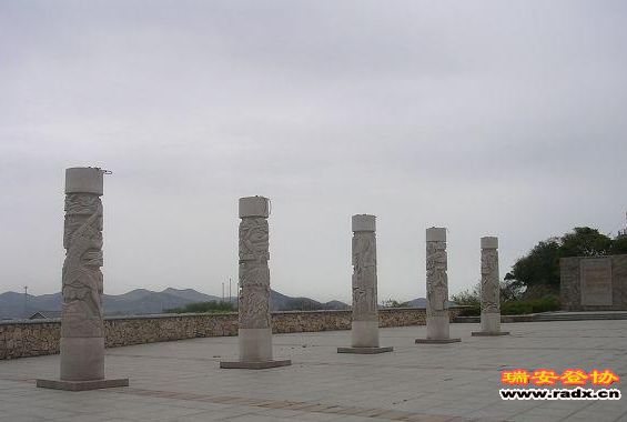 201141320244250758_750x_00.jpg