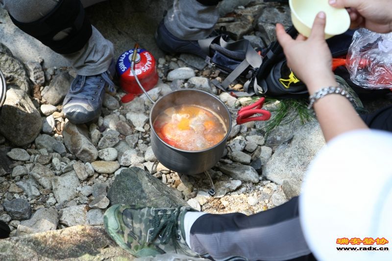 奇云山峡谷106.jpg