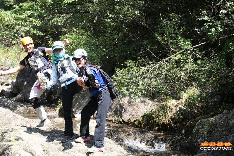 奇云山峡谷140.jpg