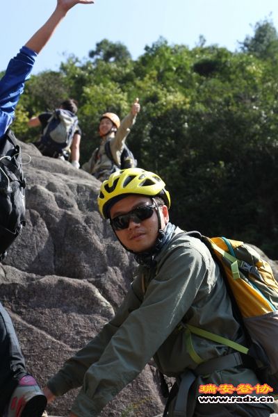 奇云山峡谷200.jpg