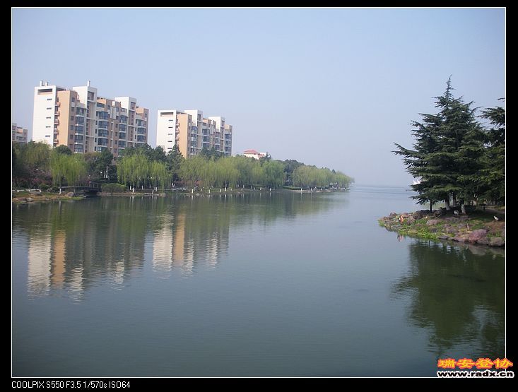 金鸡湖