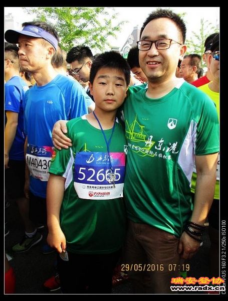 父子齐上阵