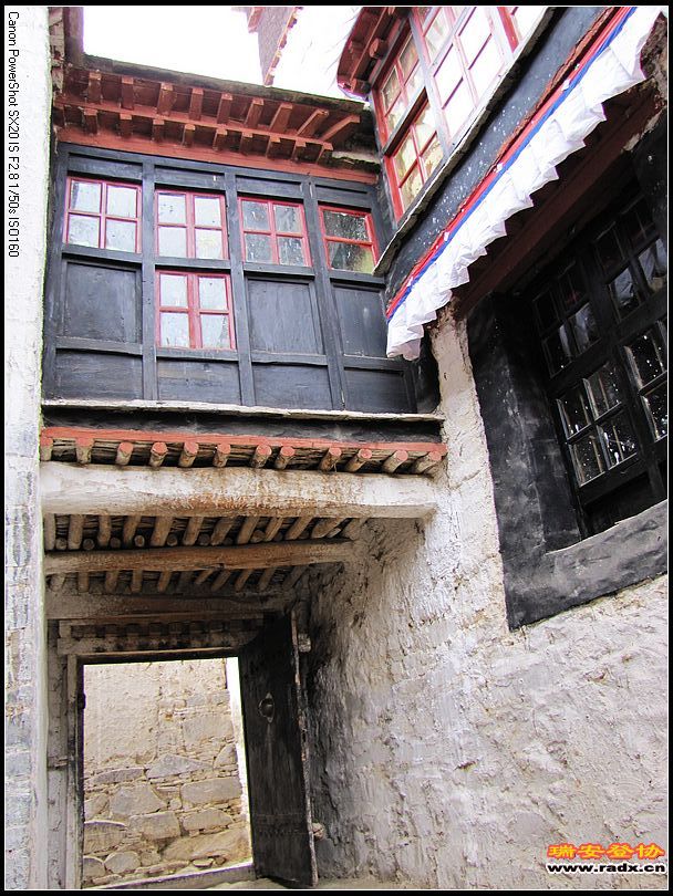 105.jpg