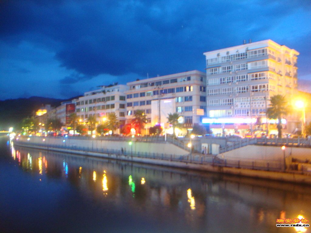 DSC04007.JPG