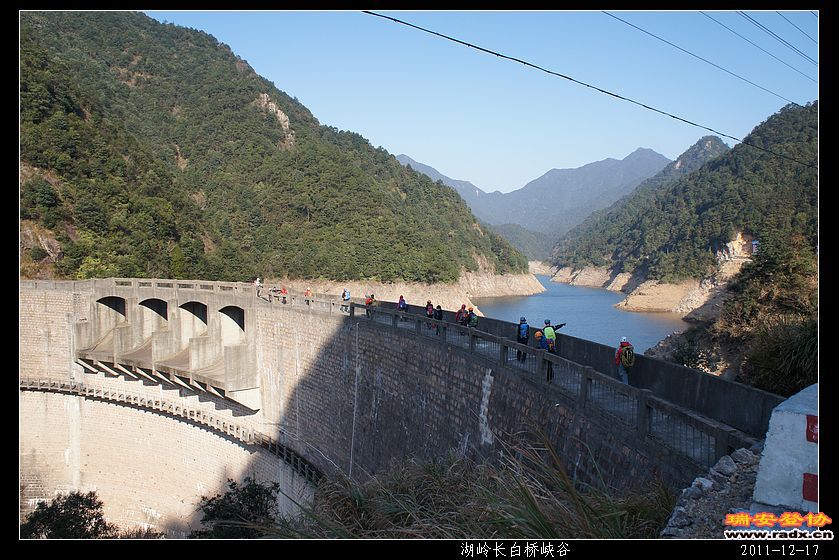 2011-12-17湖岭长白桥峡谷-2.jpg