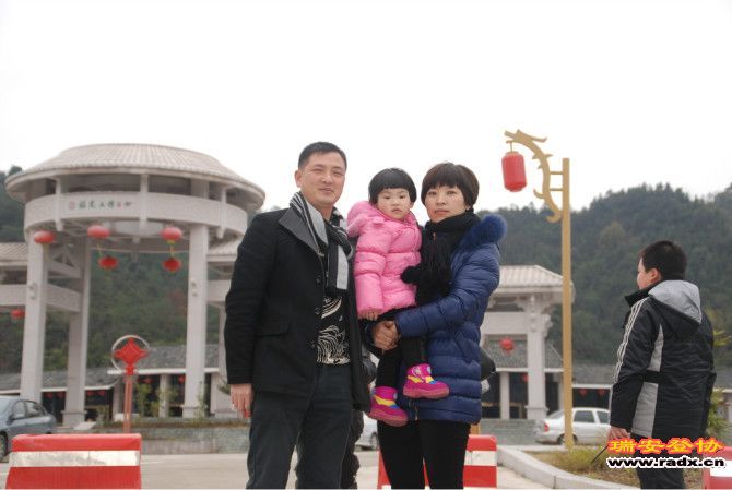 120126002739d562384dd4d4ec.jpg